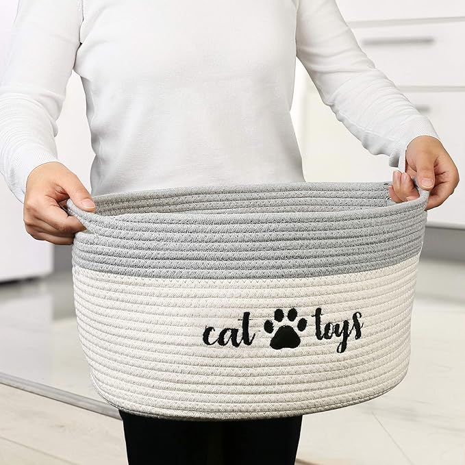PrimePets Cat Toy Basket, Cotton Rope Storage Basket with Handles, Small Woven Pet Box Bin for Blankets, 15x10x9 inch Cat Holder Container, White and Grey