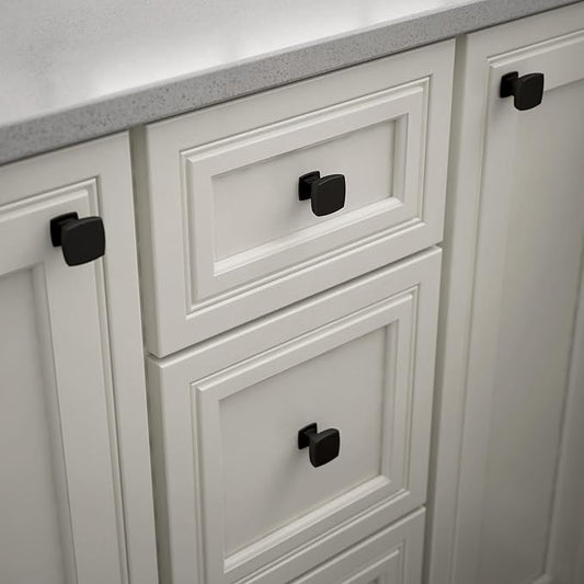 Franklin Brass Parow (5-Pack) Cabinet Knobs | Matte Black Handles for Dresser Furniture Drawers/Kitchen/Door/Bathroom | 1-1/8" P29542Z-FB-B1