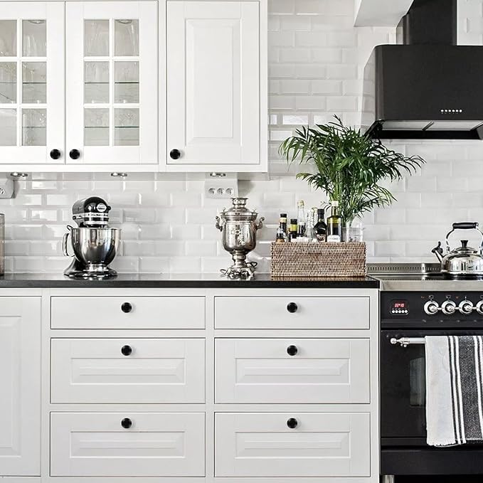 Romeda 18 Piece Drawer Hardware - Black 30mm Cabinet Knobs & Pulls for Dressers & Kitchens with Screw