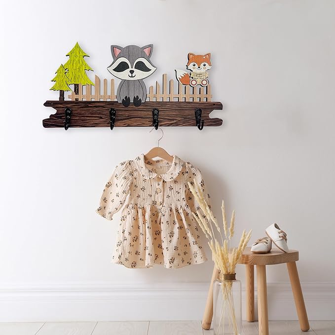 Dog Leash Holder for Wall Mount, Farmhouse Wooden Dog Claw Hooks, Paws Key Rack Accessories for Rustic Home Decor (Raccoon)