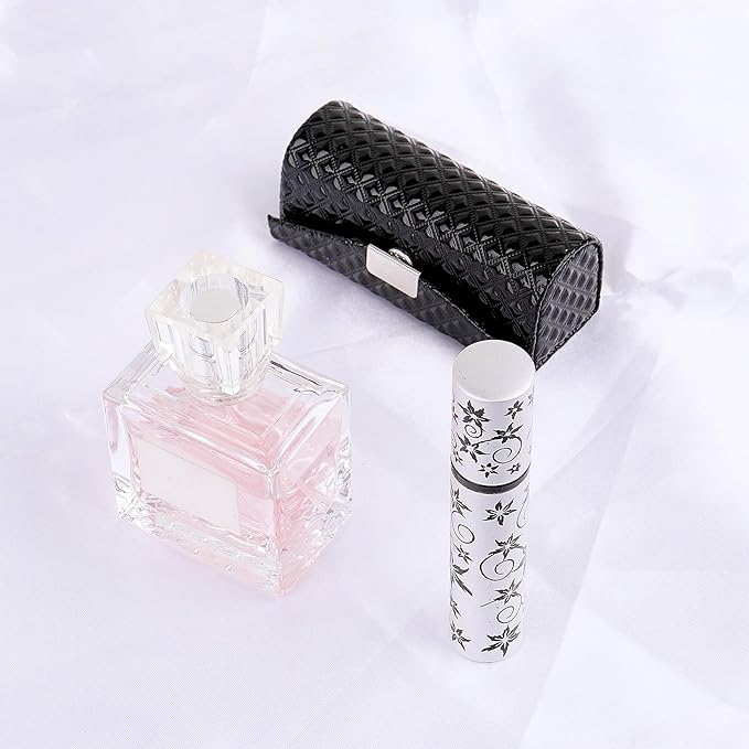 Lipstick Case with Mirror, Diamond Pattern, Vegan Leather Lipstick Holder for One Tube, Slim Makeup Organizer for Travel & Quick Touch-Up (Black)