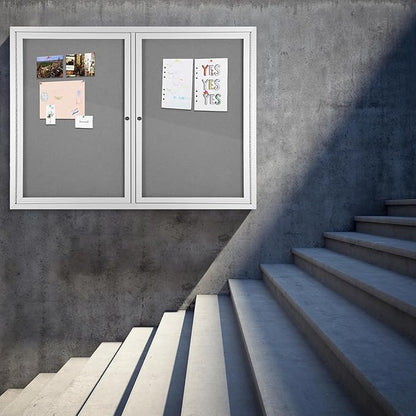 INNOVART Enclosed Bulletin Board 48” x 36”, Lockable Fabric Noticeboard with Aluminum Frame, Wall Display Case with 2 Swing-Open Doors Grey Felt, Information Cabinet for School, Office, Commercial