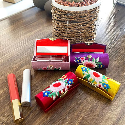 MIAO JIN 6PCS Lipstick Case with Mirror Lipstick Holder Storage Box Mini Portable Embroidery Jewelry Cosmetic Case (Random Color)